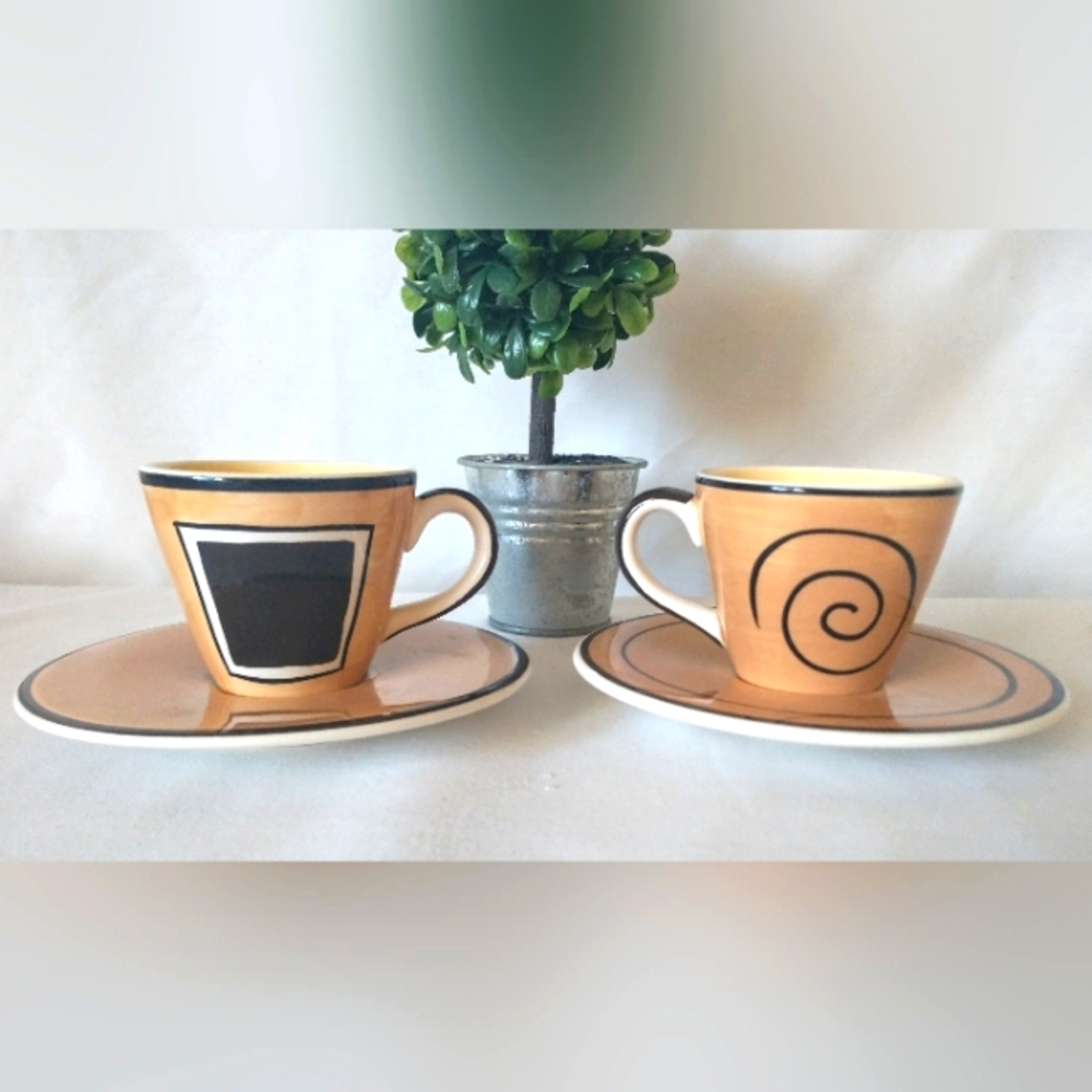 Vintage Herman Dodge "HuesNBrews" Expresso Style Cups & Saucers - Thailand